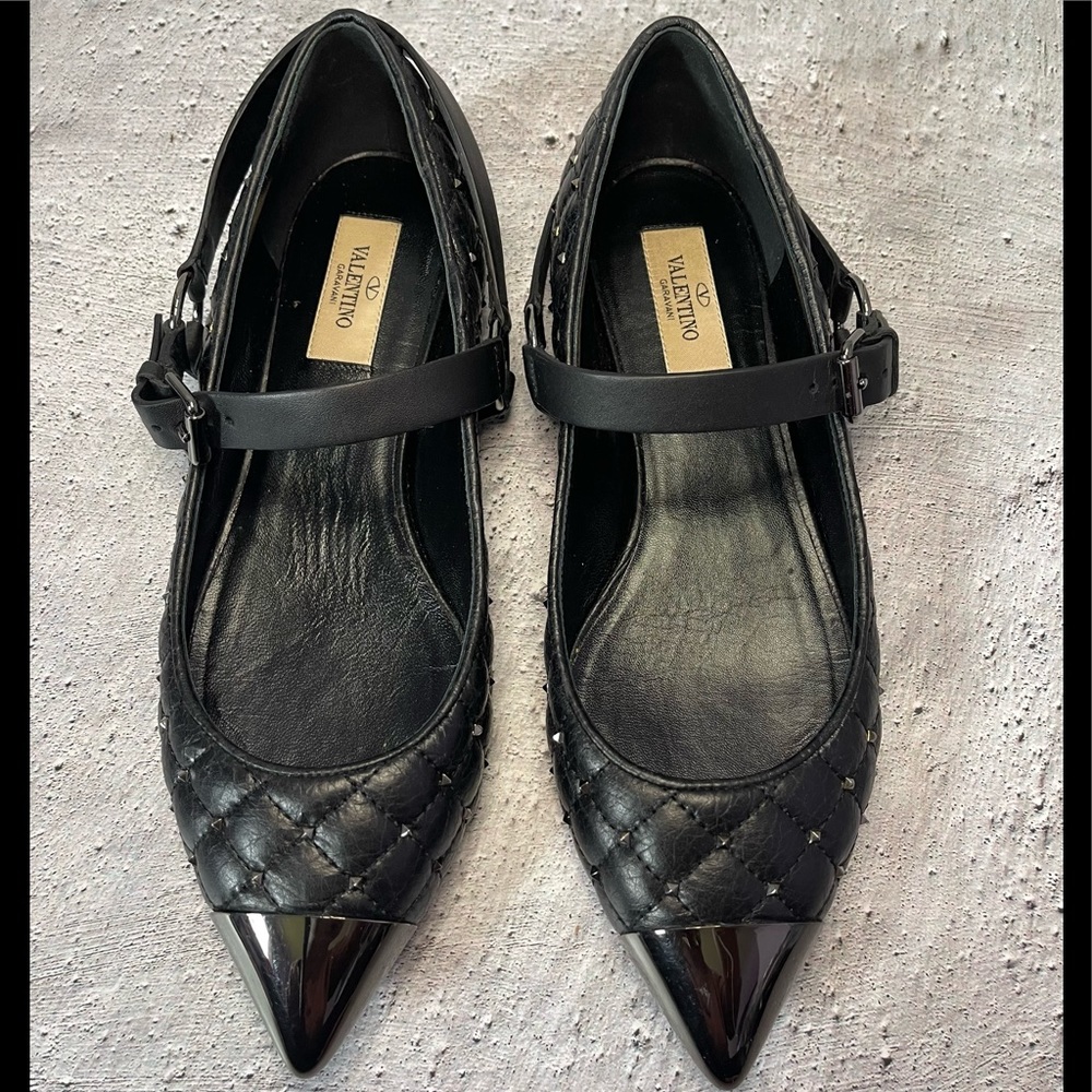 Valentino Garavani Quilted Rockstud Metal Cap Toe Ballerina Flats (8) - Picture 2 of 9
